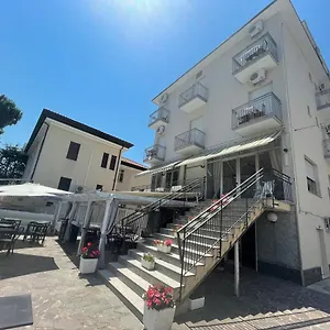 https://hotel-moroni-rimini.emilia-romagnahotels.net